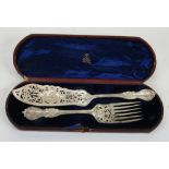 A PAIR OF ELKINGTON & CO LATE VICTORIAN ELECTROPLATE FISH SERVERS with foliate pierced and