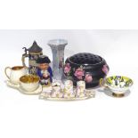 ROYAL WINTON CONDIMENT SET ON TRAY, WILTON WARE LUSTRE VASE, CROWN DEVON CREAM AND SUGAR ON TRAY AND