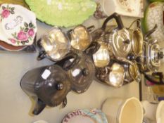 A SELECTION OF ELECTROPLATE TO INCLUDE; PART TEA SETS AND AN OVAL TEA TRAY