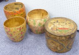 SET OF THREE CHINESE PAPIER MACHE GRADUATED RECEIVERS WITH FLORAL DECOUPAGE AND A CIRCULAR BOX AND