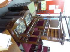 A PAIR OF MAHOGANY BOW FRONTED BEDSIDE CUPBOARDS, EACH WITH DRAWER ABOVE AND MARBLE INSET TOPS