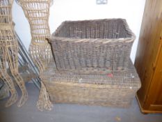 LARGE RECTANGULAR OPEN WICKER BASKET AND A LARGE WICKER STORAGE BOX (2)