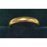 22ct GOLD WEDDING RING, Birmingham 1933, 2.8gms, the inside engraved 'Mizpah' ring size 'G'