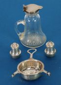 MOULDED GLASS AND SILVER MOUNTED OIL JUG, the hinged silver top with thumb piece, 4" (10.2cm)