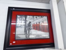 A LARGE PHOTOGRAPHIC PRINT 'COVENT GARDEN STATUE AND TELEPHONE BOXES, LONDON', 20" X 28" IN BROAD