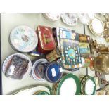 COLLECTION OF EARLY TWENTIETH CENTURY AND LATER BISCUIT, TOBACCO AND OTHER TINS, INCLUDING THORNES