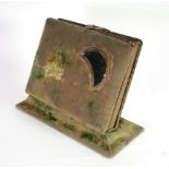 EARLY TWENTIETH CENTURY GREEN PLUSH COVERED 'DETACHABLE EASEL ALBUM', with gilt framed half moon