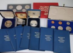 BOXED SET OF MINT NEW ZELAND COINS 1967 with fitted plush lined interior THREE OTHER BOXED COINS