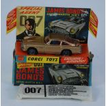 CORGI TOYS BOXED 'JAMES BOND'S ASTON MARTIN' model No. 261, minor scratches and looses, with