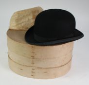 A DUNN&CO, LONDON BOWLER HAT IN CARDBOARD BOX