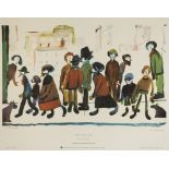 •L.S. LOWRY (1887-1976) ARTIST SIGNED LIMITED EDITION COLOUR PRINT 'People standing about' an