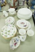 QUANTITY OF WEDGWOOD AND ROYAL WORCESTER TEA AND DINNER WARES, 49 PIECES