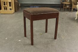 A MAHOGANY PIANO STOOL WITH BOX SEAT