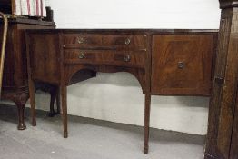MODERN GEORGIAN STYLE MAHOGANY AND BOXWOOD LINE INLAID SIDEBOARD, the shaped, crossbanded top
