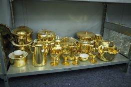 A COLLECTION OF ROYAL WORCESTER FIREPROOF GILT DINNER, TEA AND COFFEE SERVICE, APPROX 19 PIECES