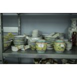 ORIENTAL DINNER AND TEA SERVICE, APPROX 100 PIECES, YELLOW AND BLUE COLOUR