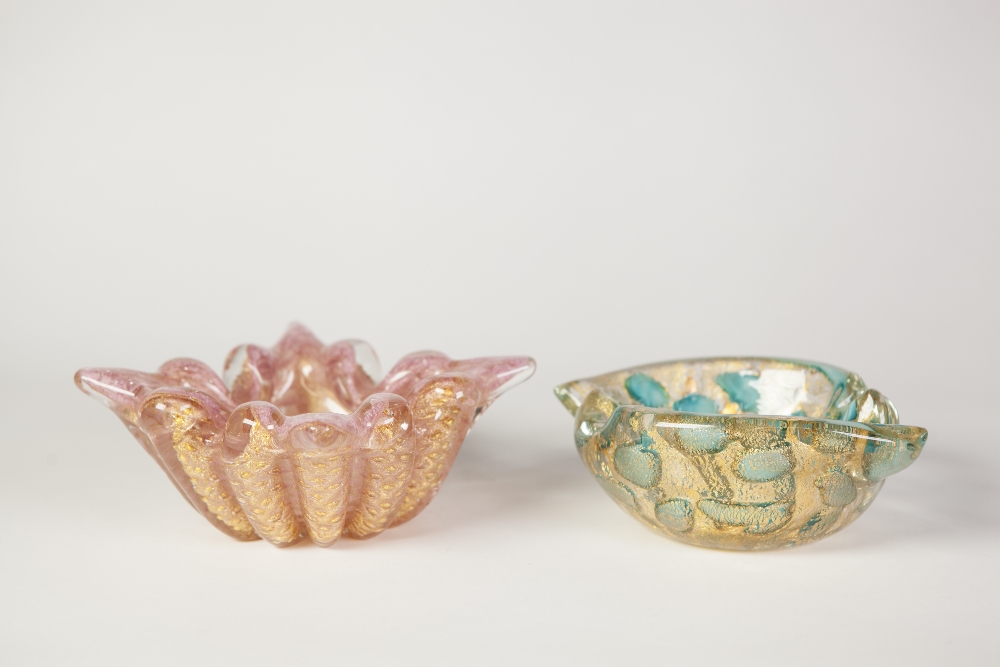 TWO BAROVIER AND TOSO, MURANO GLASS BOWLS, COMPRISING; pink Bollicine Cordonato Doro BOWL, of shaped