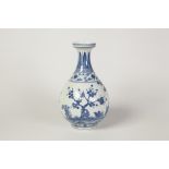 NINETEENTH/TWENTIETH CENTURY CHINESE BLUE AND WHITE PORCELAIN BOTTLE VASE, well painted in strong