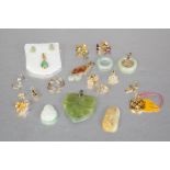 QUANTITY OF MODERN CHINESE CARVED JADE, HARDSTONE AND STONE SET JEWELLERY including pairs of