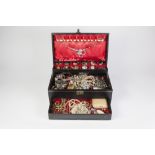 LARGE JEWELLERY CASE CONTAINING A QUANTITY OF COSTUME JEWELLERY and a Stratton POWDER COMPACT