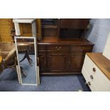 A GEORGIAN STYLE REPRODUCTION MAHOGANY SIDEBOARD