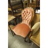 VICTORIAN LADIES CARVED WALNUT WOOD SPOON BACK NURSING CHAIR WITH BUTTON UPHOLSTERED BACK AND