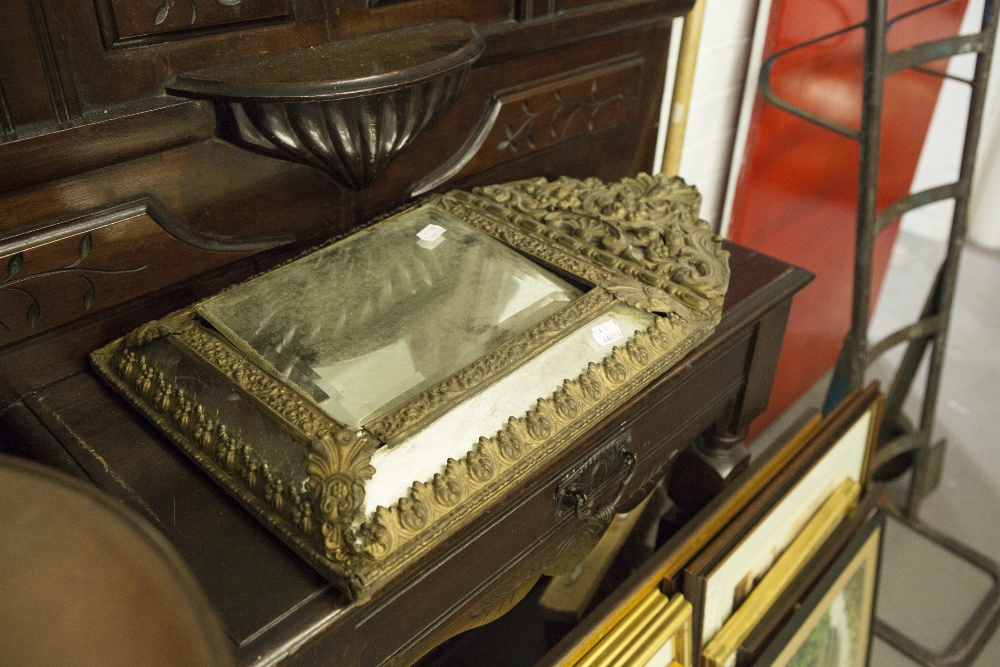 AN INLAID MAHOGANY TWO TIER PLANT STAND, WITH FLORAL INLAY AND A SMALL CONTINENTAL EMBOSSED BRASS - Image 2 of 2