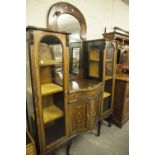 EDWARDIAN INLAID MAHOGANY 'SIDE BY SIDE' DISPLAY CABINET, WITH SHAPED OBLONG BEVEL EDGED MIRROR