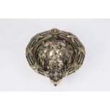 A SUBSTANTIAL LATE 19TH CENTURY/EARLY 20TH CENTURY CAST BRASS LION MASK DOOR KNOCKER