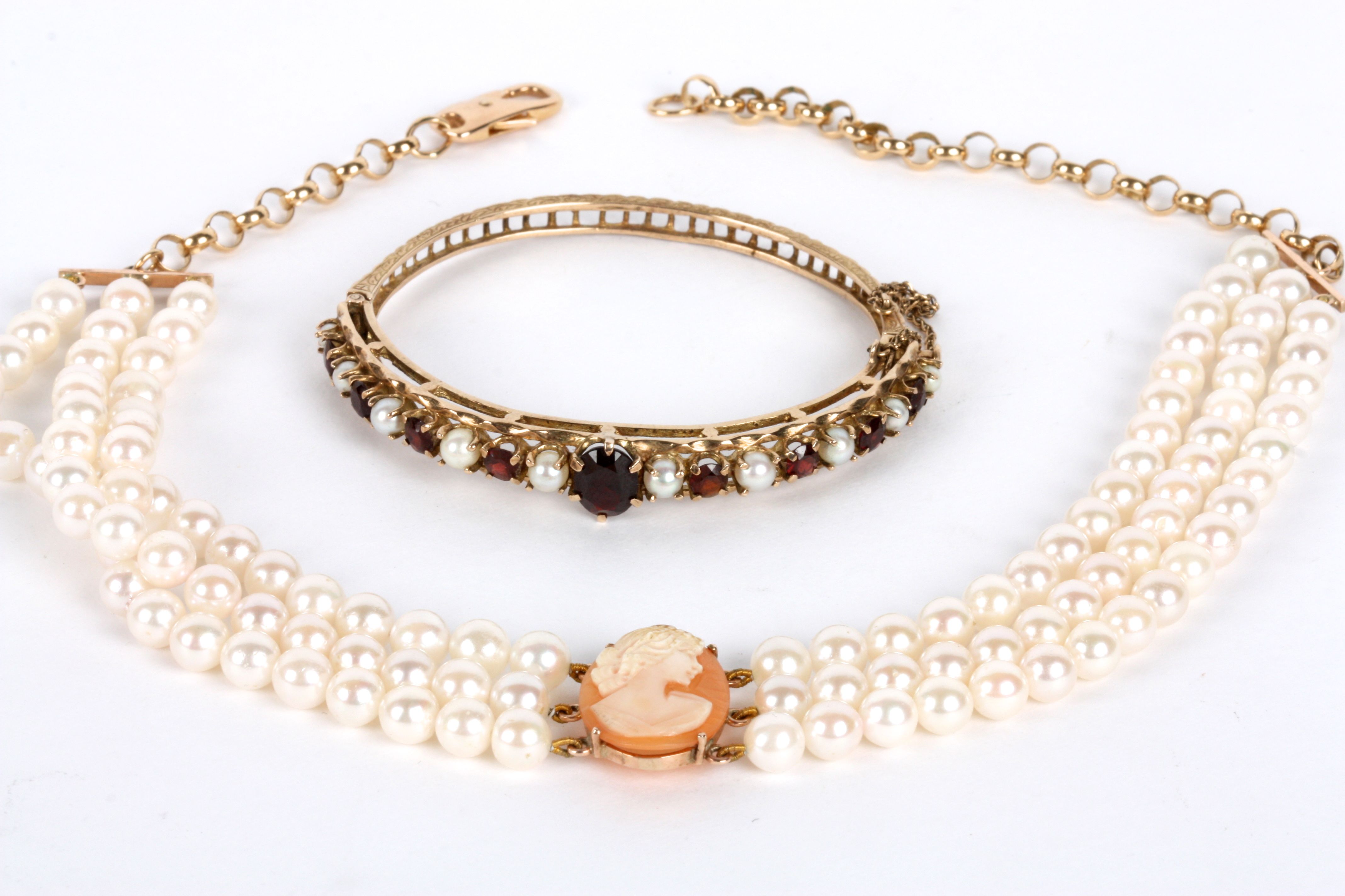 A contemporary three row pearl and gold mounted cameo choker The central carved portrait oval - Image 2 of 2