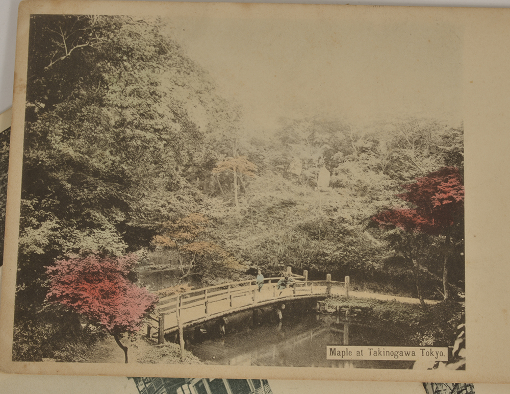 A small collection of 20th century Eastern postcards, comprising of scenes from Penang, Kobe, Tokyo, - Image 4 of 6