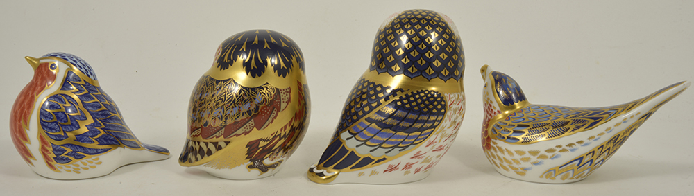 Four Royal Crown Derby paperweights in the form of birds including two owls, a robin and another, - Image 2 of 6