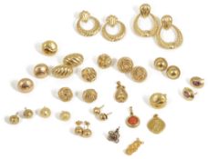 A large collection of contemporary 9ct gold pairs of earrings includinghoops and button earrings,