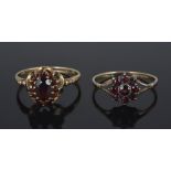 A gold mounted Bohemian garnet set daisy cluster ring,