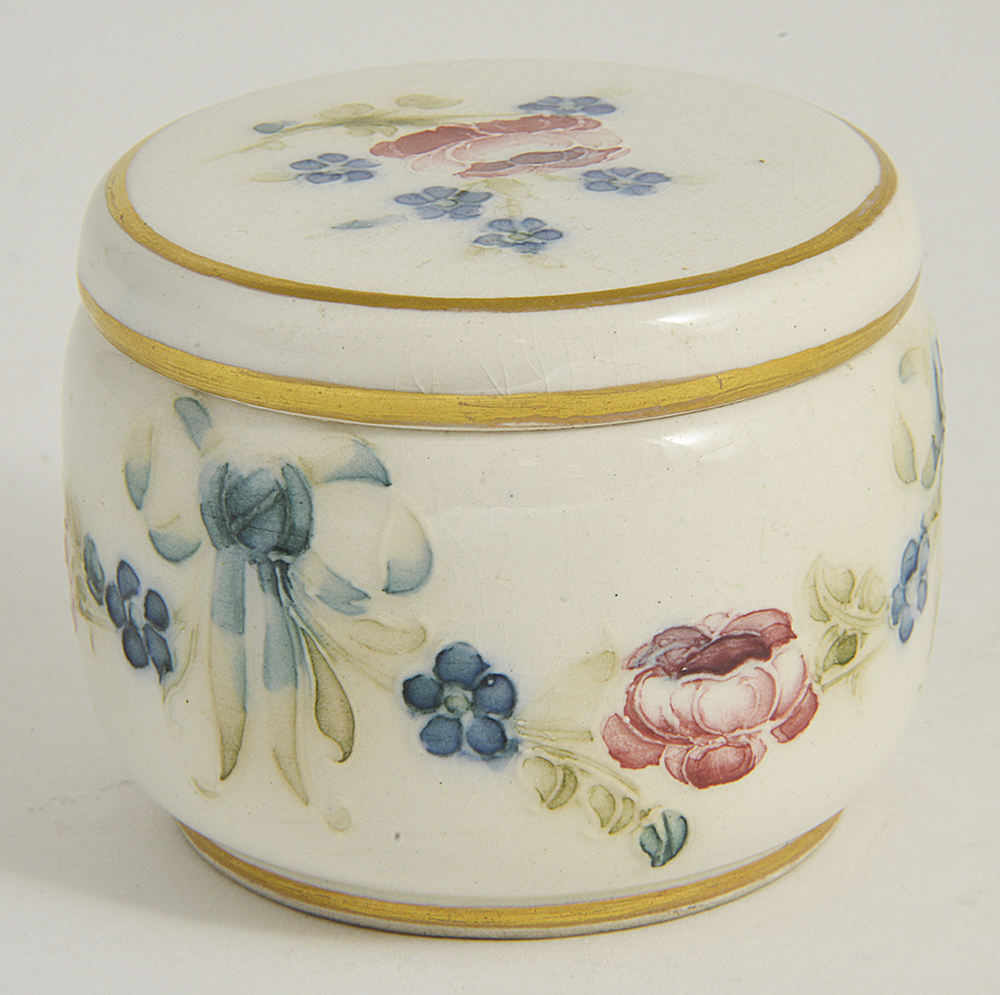 A William Moorcroft for James MacIntyre lidded jar - Image 2 of 3