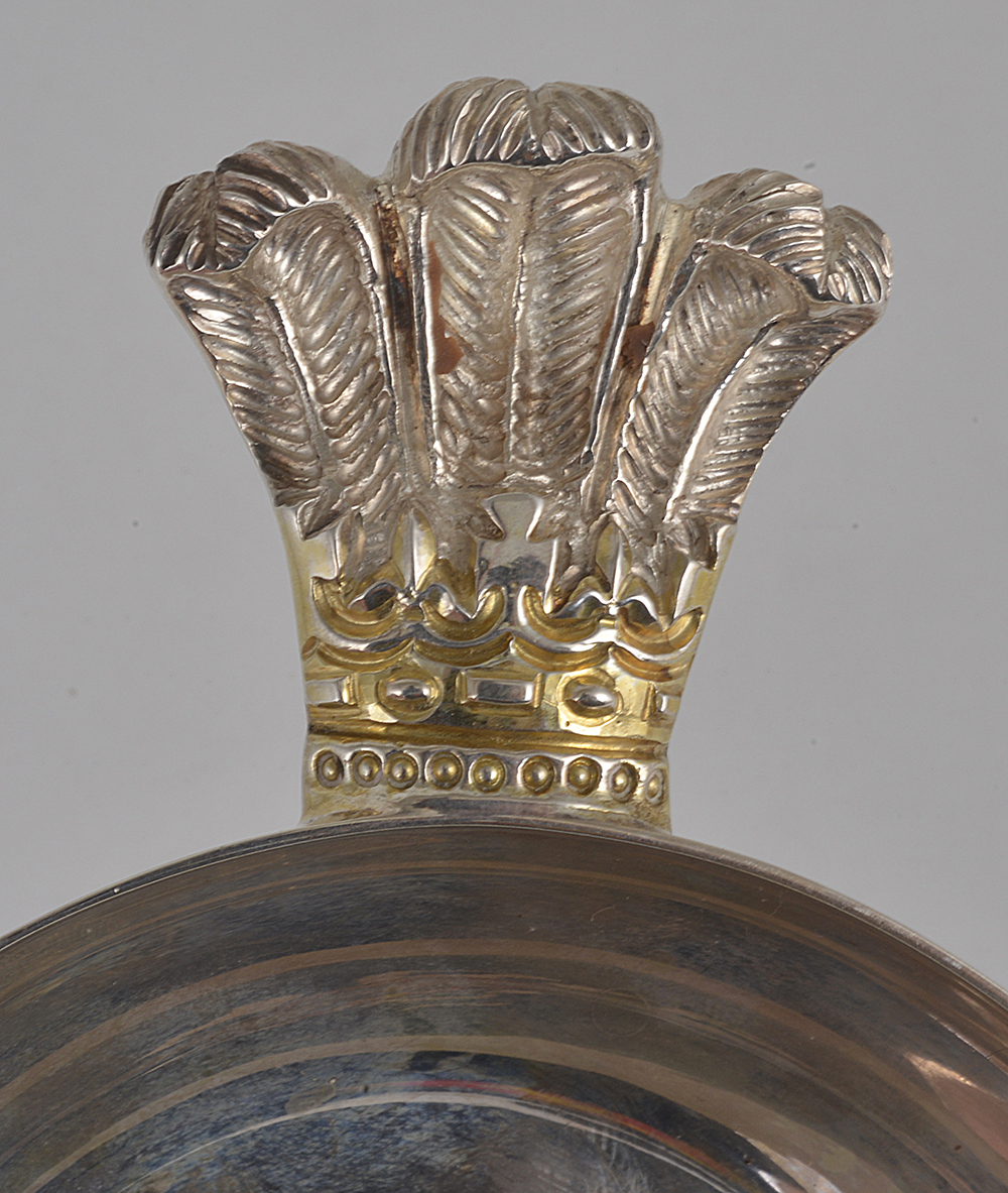 A contemporary silver quaich, hallmarked London 1978 - Image 2 of 2