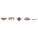 An Edwardian garnet set five stone ring and four other ringsthe five stone garnet ring having 9ct