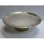 EARLY HALLMARKED SILVER CAKE STAND ON STEMMED SUPPORTS, LONDON ASSAY, DATED 1715,