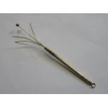 9ct GOLD MACHINE TURNED COCKTAIL SWIZZLE STICK