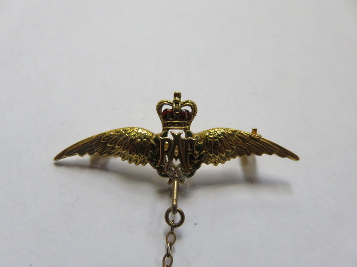 9ct GOLD RAF BADGE