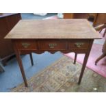 GEORGIAN OAK AND MAHOGANY STRING INLAID THREE DRAWER SIDE TABLE/LOW BOY