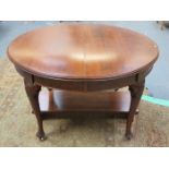 VICTORIAN STYLE MAHOGANY DINING TABLE WITH ONE LEAF