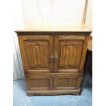 OAK PRIORY STYLE TELEVISION CABINET