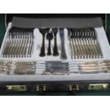 CASED CANTEEN OF STAINLESS STEEL CUTLERY