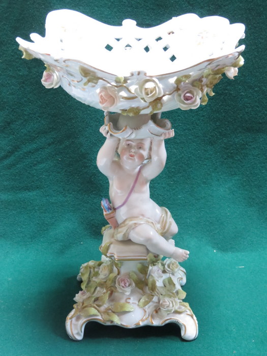 GERMAN HANDPAINTED AND RELIEF DECORATED CHERUB FORM TAZZA,