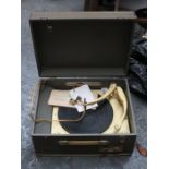 VINTAGE RECORD PLAYER