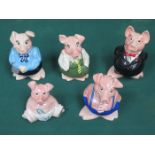 SET OF FIVE WADE NATWEST PIGGY BANKS