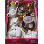 SUNDRY LOT OF CERAMICS INCLUDING LUSTRE PART COFFEE SET, GOLFING COLLECTORS' PLATES,