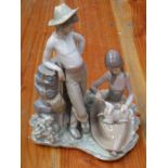 LLADRO GLAZED CERAMIC FIGURE GROUP OF A LADY AND GENT WITH LAMB,