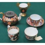 MIXED LOT OF SPODE CERAMICS